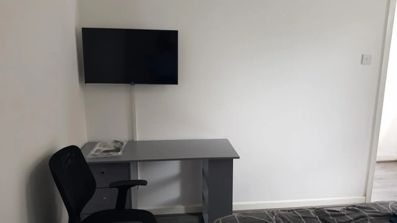 Double Bedroom In Withington, M20. 1 Db Bed, Rm 1 Manchester